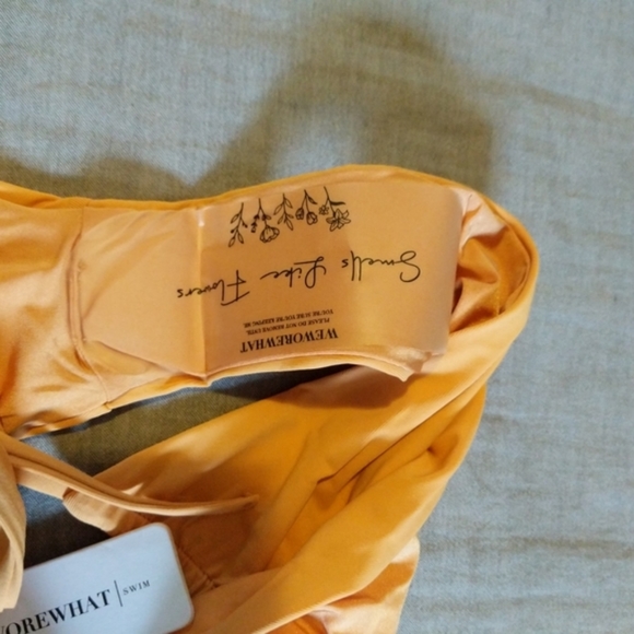 WeWoreWhat Ruched Bikini Bottoms Gold Orange - Picture 4 of 6